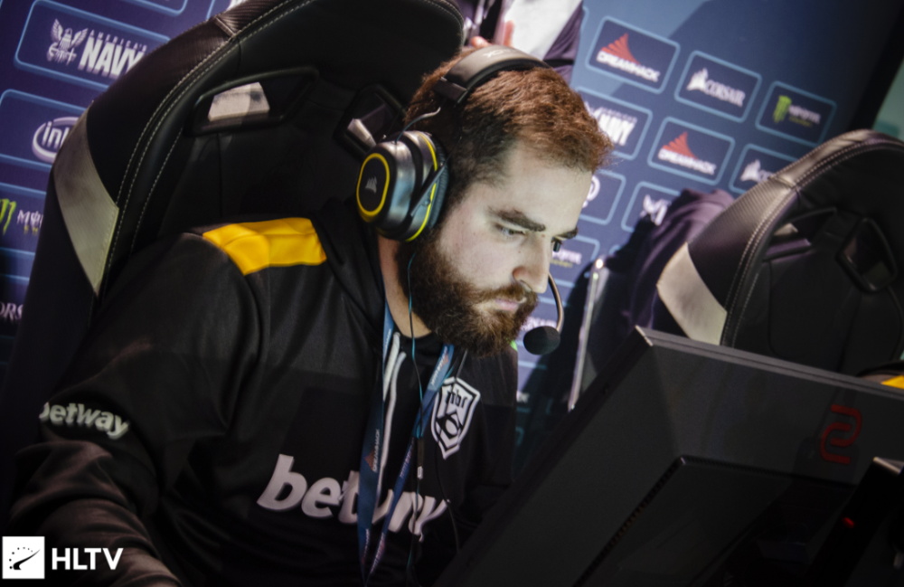 DK碾压100T，Canyon团战一打五淘汰赛2:0（北京）