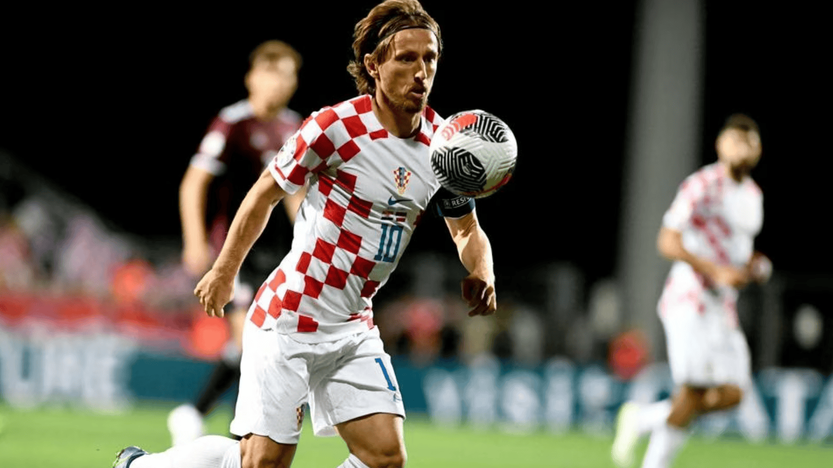 雷火电竞网址-克罗地亚胜出瑞典，卫冕欧冠冠军