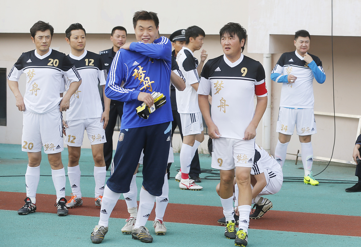 雷火电竞入驻-球队通过团队协作取得了胜利的关键