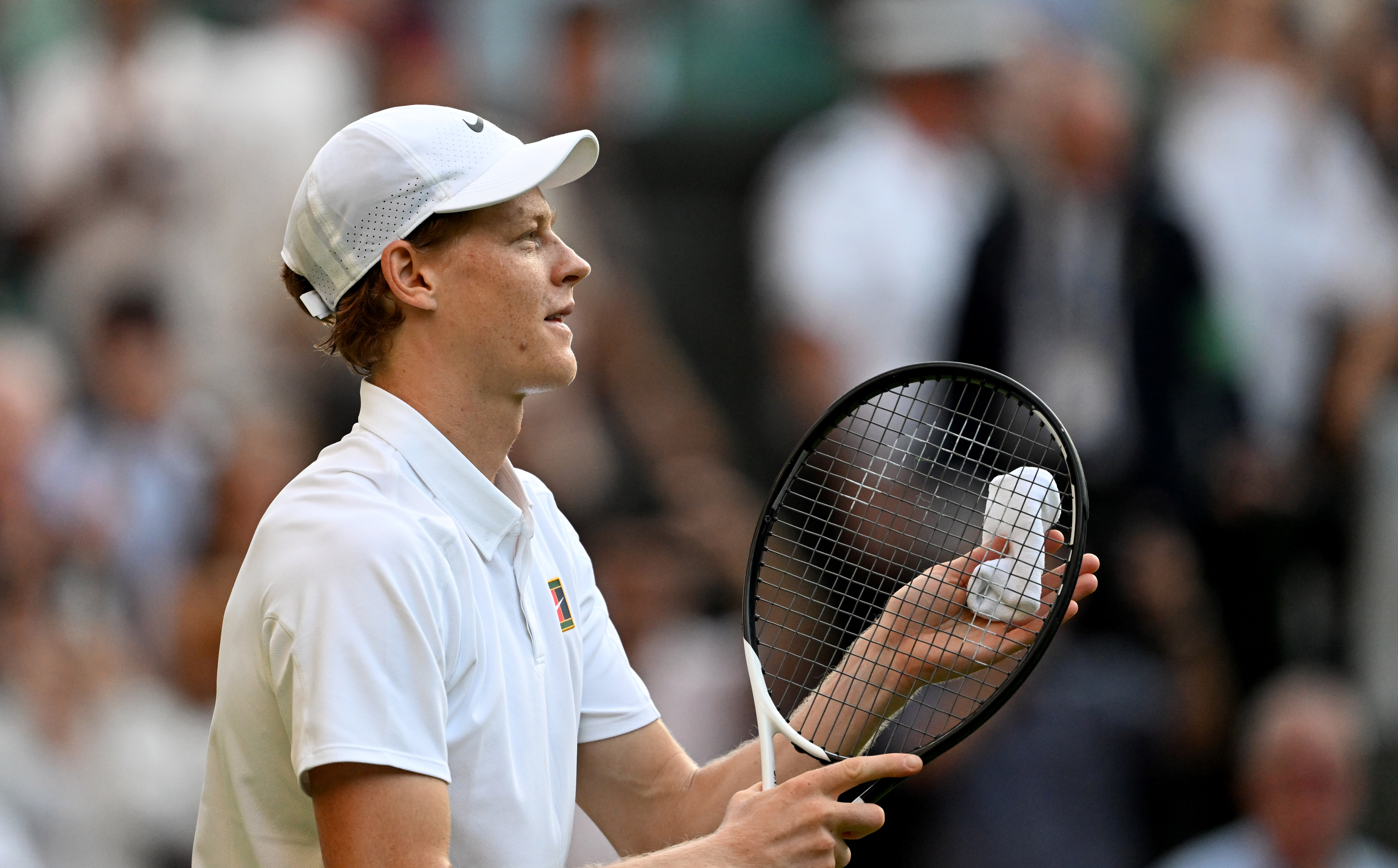 法网鏖战温网，辛纳点燃赛场